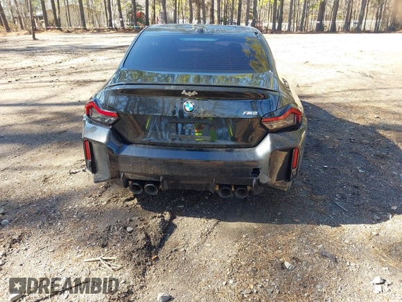 2024 BMW M2 z VIN 3MF13DM06R8E57389, wystawiony jako IAAI lot #41494927 z przebiegiem 6 690 mil mil oraz . Historia ofert i sprzedaży dostępna na DreamBid. Obrazek 16.