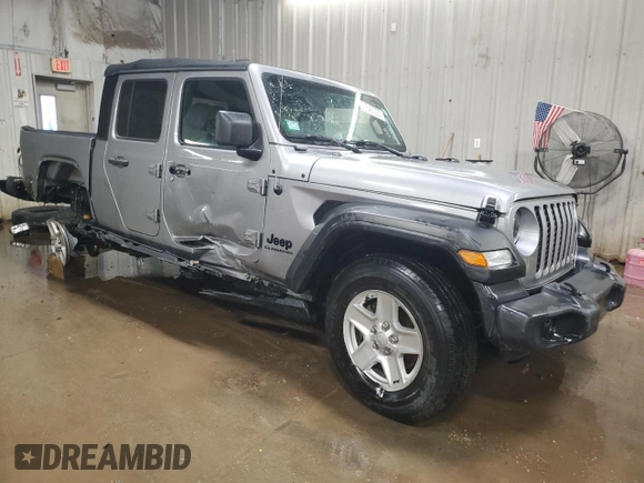 2020 Jeep Gladiator Sport S z VIN 1C6HJTAG2LL120101, wystawiony jako Copart lot #47842005 z przebiegiem 59 988 mil mil oraz Szkoda całkowita • Salvage title. Historia ofert i sprzedaży dostępna na DreamBid. Obrazek 4.