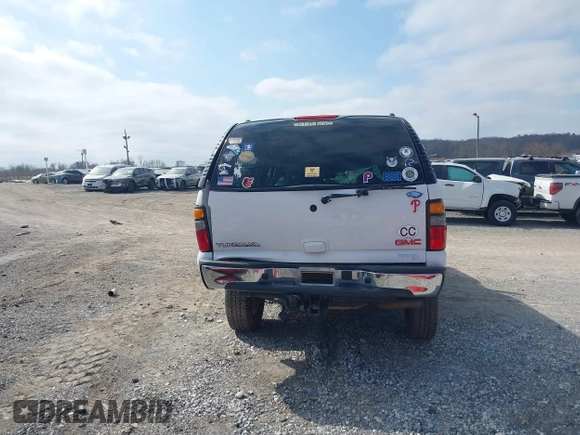 2005 GMC Yukon XL SLT with VIN 3GKGK26GX5G100493, listed as a IAAI auction lot 40961026 with 1 mi miles. Bid and sale history available at carsss.com. Image 16.