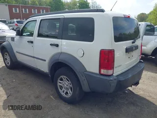 2007 Dodge Nitro SXT z VIN 1D8GU28K87W652037, wystawiony jako IAAI lot #42172950 z przebiegiem 172 487 mil mil oraz . Historia ofert i sprzedaży dostępna na DreamBid. Obrazek 3.