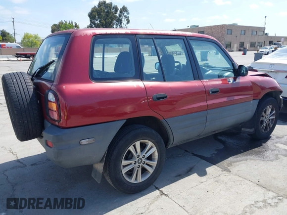 1999 Toyota RAV4 with VIN JT3GP10V0X0039083, listed as a IAAI auction lot 42061589 with 251,153 mi miles and . Bid and sale history available at DreamBid. Image 4.