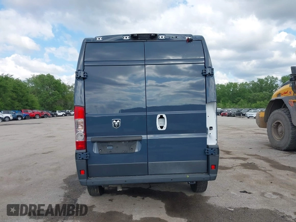 2018 Ram ProMaster Cargo with VIN 3C6TRVDG9JE159526, listed as a IAAI auction lot 42143534 with 54,123 mi miles and . Bid and sale history available at DreamBid. Image 17.