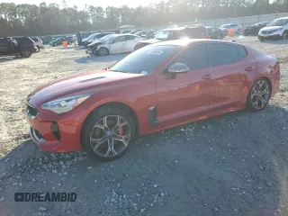 2021 Kia Stinger GT with VIN KNAE35LC5M6095879, listed as a Copart auction lot 41699045 with 39,887 mi miles and Salvage Title. Bid and sale history available at carsss.com. Image 1.