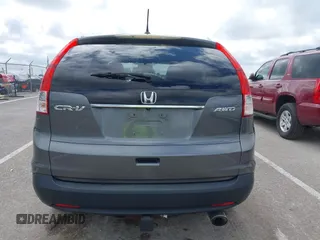 2013 Honda CR-V EX-L с VIN 2HKRM4H70DH628668, выставлен на аукционе IAAI как лот 42503782 с пробегом 129 823 миль миль и . История ставок и продаж доступна на DreamBid. Изображение 16.