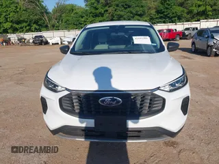 2023 Ford Escape Active with VIN 1FMCU0GZ4PUA68600, listed as a IAAI auction lot 42193384 with 12,920 mi miles and . Bid and sale history available at DreamBid. Image 12.
