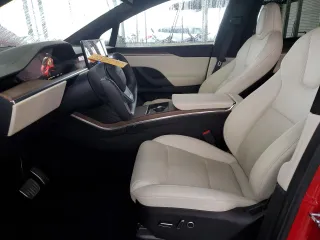 2023 Tesla Model X with VIN 7SAXCBE52PF365140, listed as a Copart auction lot 44564965 with 27,107 mi miles and Salvage Title. Bid and sale history available at DreamBid. Image 7.
