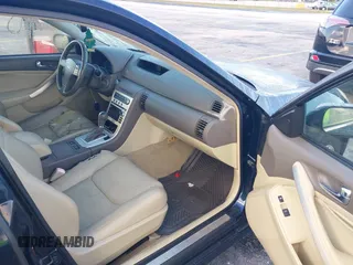 2005 Infiniti G35 with VIN JNKCV51F65M303782, listed as a IAAI auction lot 42201788 with 183,598 mi miles and . Bid and sale history available at carsss.com. Image 5.