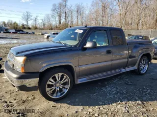 2004 Chevrolet Silverado 1500 Z71 with VIN 1GCEK19T14Z269676, listed as a Copart auction lot 86864084 with 248,240 mi miles and Salvage Title. Bid and sale history available at carsss.com. Image 1.