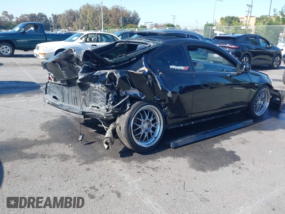 2005 Acura RSX with VIN JH4DC54855S010765, listed as a IAAI auction lot 42233780 with Not provided miles and . Bid and sale history available at DreamBid. Image 4.