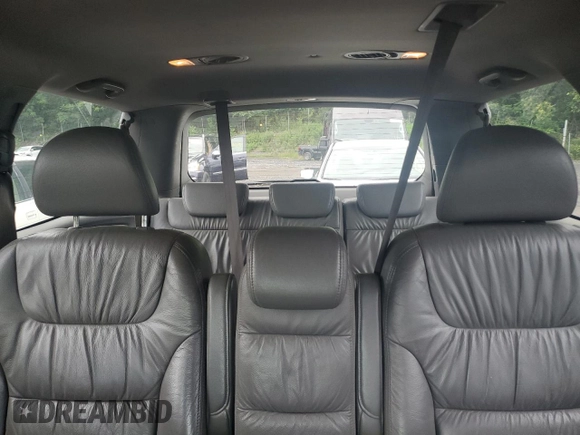 2008 Honda Odyssey EX-L с VIN 5FNRL38728B026100, выставлен на аукционе Copart как лот 61430225 с пробегом 168 037 миль миль и Чистый • Clean title. История ставок и продаж доступна на DreamBid. Изображение 10.