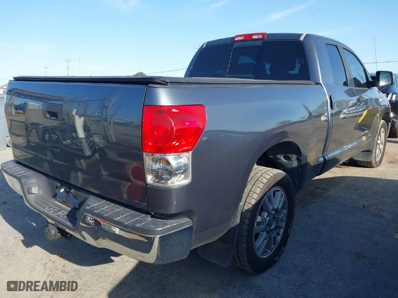 2007 Toyota Tundra SR5 with VIN 5TFRV54197X012822, listed as a IAAI auction lot 41969959 with 131,478 mi miles. Bid and sale history available at carsss.com. Image 4.
