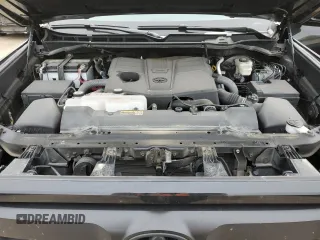 2024 Toyota Tundra Limited with VIN 5TFWA5DBXRX136303, listed as a Copart auction lot 58489745 with 24,206 mi miles and Clean title. Bid and sale history available at DreamBid. Image 11.