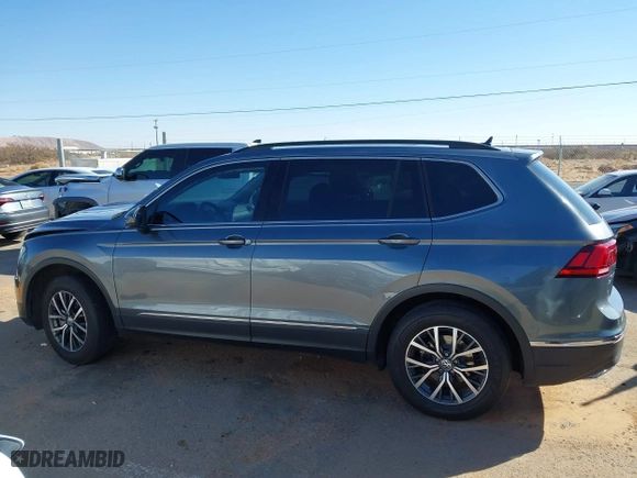 2020 Volkswagen Tiguan SE with VIN 3VV3B7AX6LM017819, listed as a IAAI auction lot 41612776 with 74,576 mi miles. Bid and sale history available at carsss.com. Image 14.