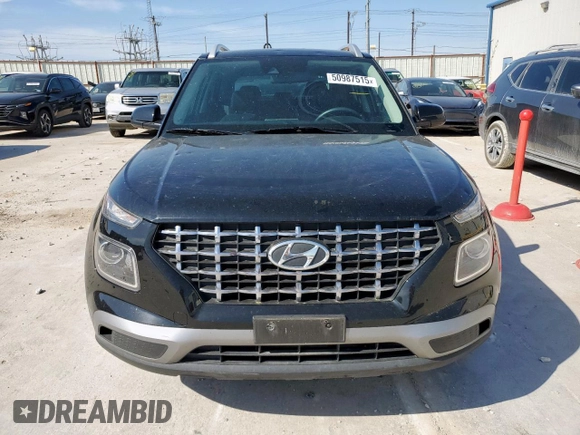 2022 Hyundai Venue SEL z VIN KMHRC8A38NU189014, wystawiony jako Copart lot #50987515 z przebiegiem 40 174 mil mil oraz Czysty tytuł • Clean title. Historia ofert i sprzedaży dostępna na DreamBid. Obrazek 5.