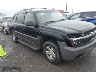 2006 Chevrolet Avalanche Z71 with VIN 3GNEK12Z56G134662, listed as a IAAI auction lot 41302892 with 261,006 mi miles. Bid and sale history available at carsss.com. Image 1.