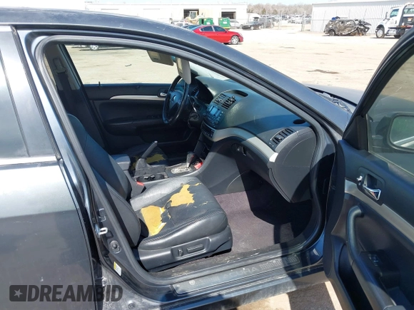 2005 Acura TSX with VIN JH4CL96815C027993, listed as a IAAI auction lot 41783091 with 147,367 mi miles and . Bid and sale history available at DreamBid. Image 5.