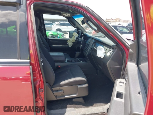 2008 Ford Expedition SSV with VIN 1FMFU15568LA51744, listed as a IAAI auction lot 42536414 with 104,637 mi miles and . Bid and sale history available at DreamBid. Image 5.