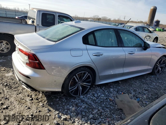 2022 Volvo S60 R-Design with VIN 7JRBR0FM2NG174533, listed as a Copart auction lot 78751203 with 22,814 mi miles. Bid and sale history available at carsss.com. Image 3.