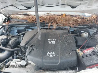 2014 Toyota Tacoma PreRunner with VIN 3TMJU4GN3EM162405, listed as a IAAI auction lot 40807077 with 103,298 mi miles. Bid and sale history available at carsss.com. Image 10.