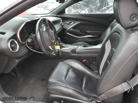 2017 Chevrolet Camaro 2LT with VIN 1G1FD1RS5H0113200, listed as a Copart auction lot 43952945 with 117,360 mi miles and Salvage Title. Bid and sale history available at carsss.com. Image 7.