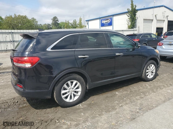 2016 Kia Sorento LX with VIN 5XYPG4A55GG002066, listed as a Copart auction lot 51132535 with 196,073 mi miles and Clean Title. Bid and sale history available at carsss.com. Image 3.
