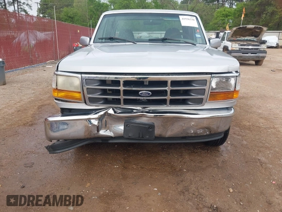 1996 Ford F-150 with VIN 1FTEX15H6TKA38105, listed as a IAAI auction lot 41936330 with 198,732 mi miles. Bid and sale history available at carsss.com. Image 6.