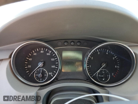 2008 Mercedes-Benz R 3.5L with VIN 4JGCB56E48A074336, listed as a Copart auction lot 82525544 with 173,591 mi miles and Non repairable. Bid and sale history available at DreamBid. Image 9.