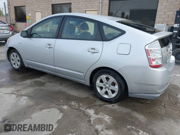 2008 Toyota Prius with VIN JTDKB20U883306987, listed as a IAAI auction lot 41976795 with 221,731 mi miles and . Bid and sale history available at carsss.com. Image 3.