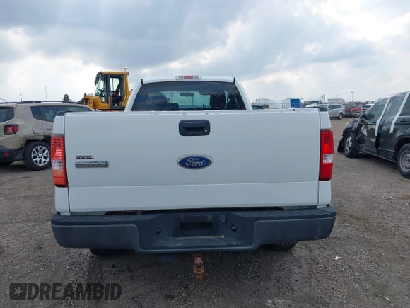 2008 Ford F-150 XL z VIN 1FTPF12V28KD27138, wystawiony jako IAAI lot #41106591 z przebiegiem 209 684 mil mil oraz . Historia ofert i sprzedaży dostępna na DreamBid. Obrazek 17.