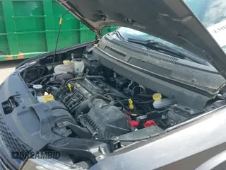 2019 Dodge Journey SE with VIN 3C4PDCBB5KT853633, listed as a IAAI auction lot 43084646 with 33,250 mi miles and . Bid and sale history available at DreamBid. Image 19.