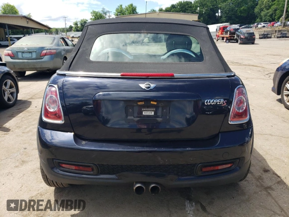 2012 MINI Convertible S z VIN WMWZP3C58CT550011, wystawiony jako Copart lot #57512034 z przebiegiem 71 366 mil mil oraz Szkoda całkowita • Salvage title. Historia ofert i sprzedaży dostępna na DreamBid. Obrazek 6.