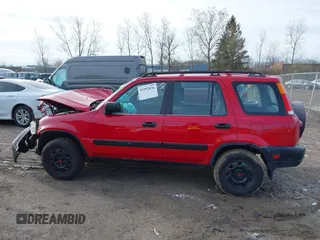 1999 Honda CR-V LX with VIN JHLRD1843XC022059, listed as a IAAI auction lot 41952836 with 199,589 mi miles. Bid and sale history available at carsss.com. Image 15.