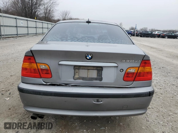 2004 BMW 3 Series 330xi with VIN WBAEW53484PN33398, listed as a Copart auction lot 43168675 with 178,731 mi miles and Salvage Title. Bid and sale history available at carsss.com. Image 6.