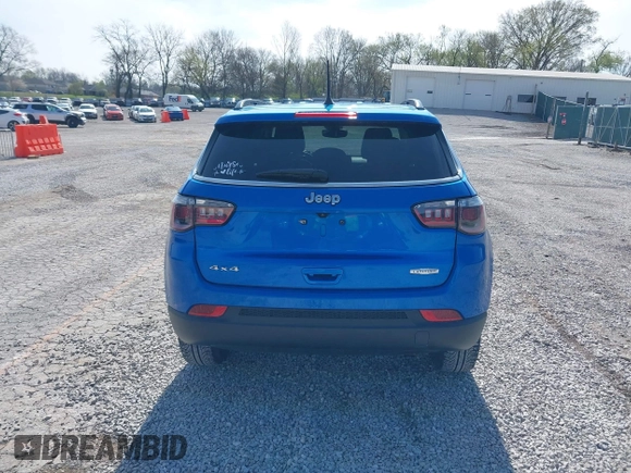 2022 Jeep Compass Latitude with VIN 3C4NJDBB5NT178361, listed as a IAAI auction lot 41874823 with 37,241 mi miles and . Bid and sale history available at DreamBid. Image 16.