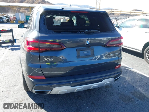 2021 BMW X5 sDrive40i with VIN 5UXCR4C00M9F94906, listed as a IAAI auction lot 41359872 with 37,161 mi miles. Bid and sale history available at carsss.com. Image 16.