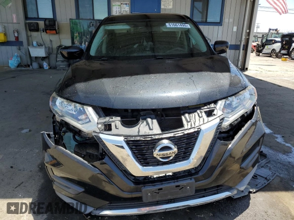 2017 Nissan Rogue S with VIN KNMAT2MTXHP538977, listed as a Copart auction lot 61661495 with 70,905 mi miles and Salvage title. Bid and sale history available at DreamBid. Image 5.