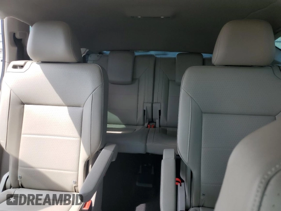 2022 Volkswagen Atlas SE z VIN 1V2HR2CA3NC528032, wystawiony jako Copart lot #57607665 z przebiegiem 34 714 mil mil oraz Czysty tytuł • Clean title. Historia ofert i sprzedaży dostępna na DreamBid. Obrazek 10.