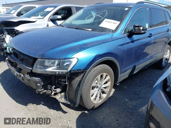 2019 Volkswagen Tiguan SE with VIN 3VV3B7AX2KM067907, listed as a IAAI auction lot 41841360 with 19,269 mi miles and . Bid and sale history available at DreamBid. Image 18.