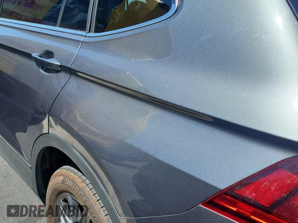 2024 Volkswagen Tiguan SE z VIN 3VV3B7AX7RM106937, wystawiony jako IAAI lot #42845192 z przebiegiem 32 134 mil mil oraz . Historia ofert i sprzedaży dostępna na DreamBid. Obrazek 4.
