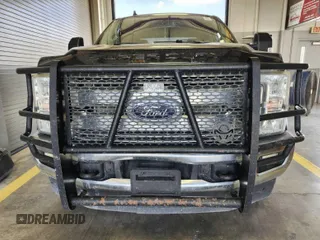 2019 Ford F-250 XL с VIN 1FT7W2BT6KED86588, выставлен на аукционе IAAI как лот 42781927 с пробегом 239 312 миль миль и . История ставок и продаж доступна на DreamBid. Изображение 24.