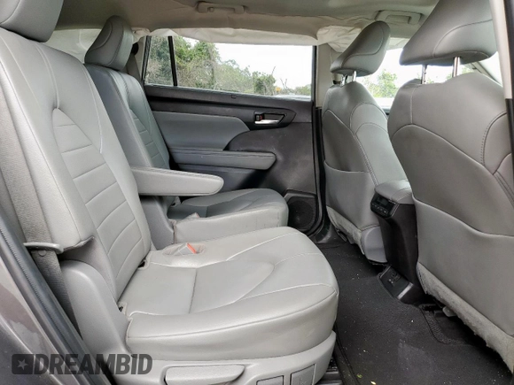 2023 Toyota Highlander L with VIN 5TDKDRAHXPS013500, listed as a Copart auction lot 60070025 with 40,788 mi miles and Salvage title. Bid and sale history available at DreamBid. Image 10.