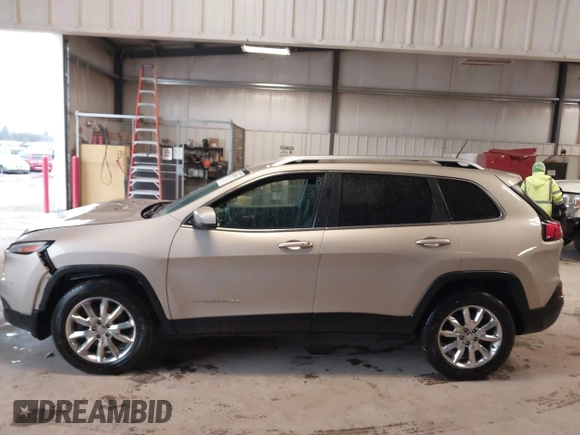 2014 Jeep Cherokee Limited z VIN 1C4PJMDS9EW276552, wystawiony jako IAAI lot #41826505 z przebiegiem 113 181 mil mil oraz . Historia ofert i sprzedaży dostępna na DreamBid. Obrazek 14.