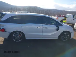2024 Honda Odyssey Elite with VIN 5FNRL6H90RB028139, listed as a IAAI auction lot 41666330 with 8,516 mi miles and . Bid and sale history available at DreamBid. Image 13.