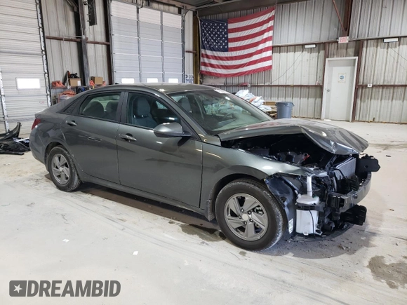 2024 Hyundai Elantra SE z VIN KMHLL4DGXRU851159, wystawiony jako Copart lot #47502985 z przebiegiem 8 489 mil mil oraz Szkoda całkowita • Salvage title. Historia ofert i sprzedaży dostępna na DreamBid. Obrazek 4.