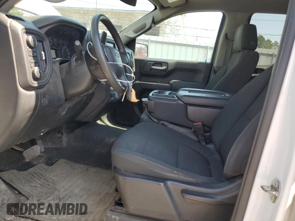 2021 Chevrolet Silverado 1500 with VIN 1GCRYBEHXMZ115135, listed as a Copart auction lot 54670185 with 32,849 mi miles and Salvage Title. Bid and sale history available at DreamBid. Image 7.