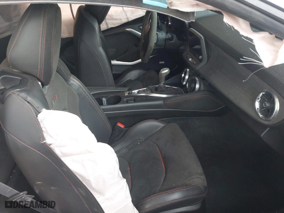 2019 Chevrolet Camaro ZL1 with VIN 1G1FK1R64K0153610, listed as a IAAI auction lot 41603346 with 49,907 mi miles. Bid and sale history available at carsss.com. Image 5.
