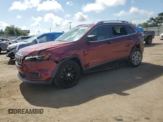 2019 Jeep Cherokee Latitude Plus с VIN 1C4PJLLB2KD313007, выставлен на аукционе Copart как лот 60485245 с пробегом 99 929 миль миль и Списание • Salvage title. История ставок и продаж доступна на DreamBid. Изображение 1.