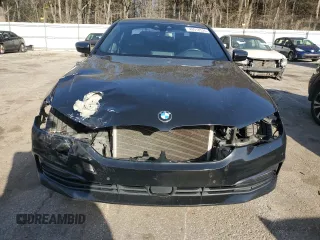 2018 BMW 5 Series 530i z VIN WBAJA5C58JWA38130, wystawiony jako Copart lot #48018525 z przebiegiem 133 533 mil mil oraz Szkoda całkowita • Salvage title. Historia ofert i sprzedaży dostępna na DreamBid. Obrazek 5.