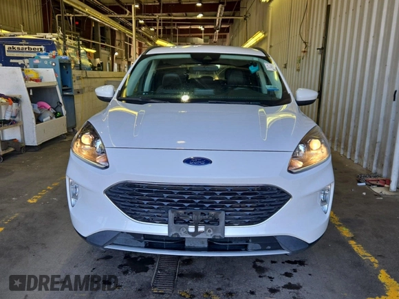 2021 Ford Escape SEL Hybrid with VIN 1FMCU9CZ1MUB25597, listed as a IAAI auction lot 42663573 with 79,061 mi miles and . Bid and sale history available at DreamBid. Image 54.