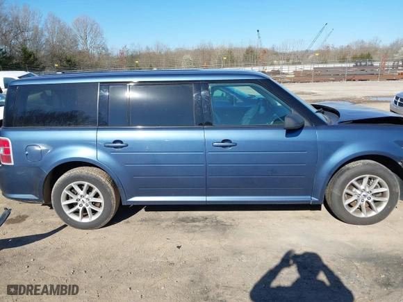 2019 Ford Flex SE with VIN 2FMGK5B8XKBA16986, listed as a IAAI auction lot 41784518 with 39,976 mi miles. Bid and sale history available at carsss.com. Image 13.